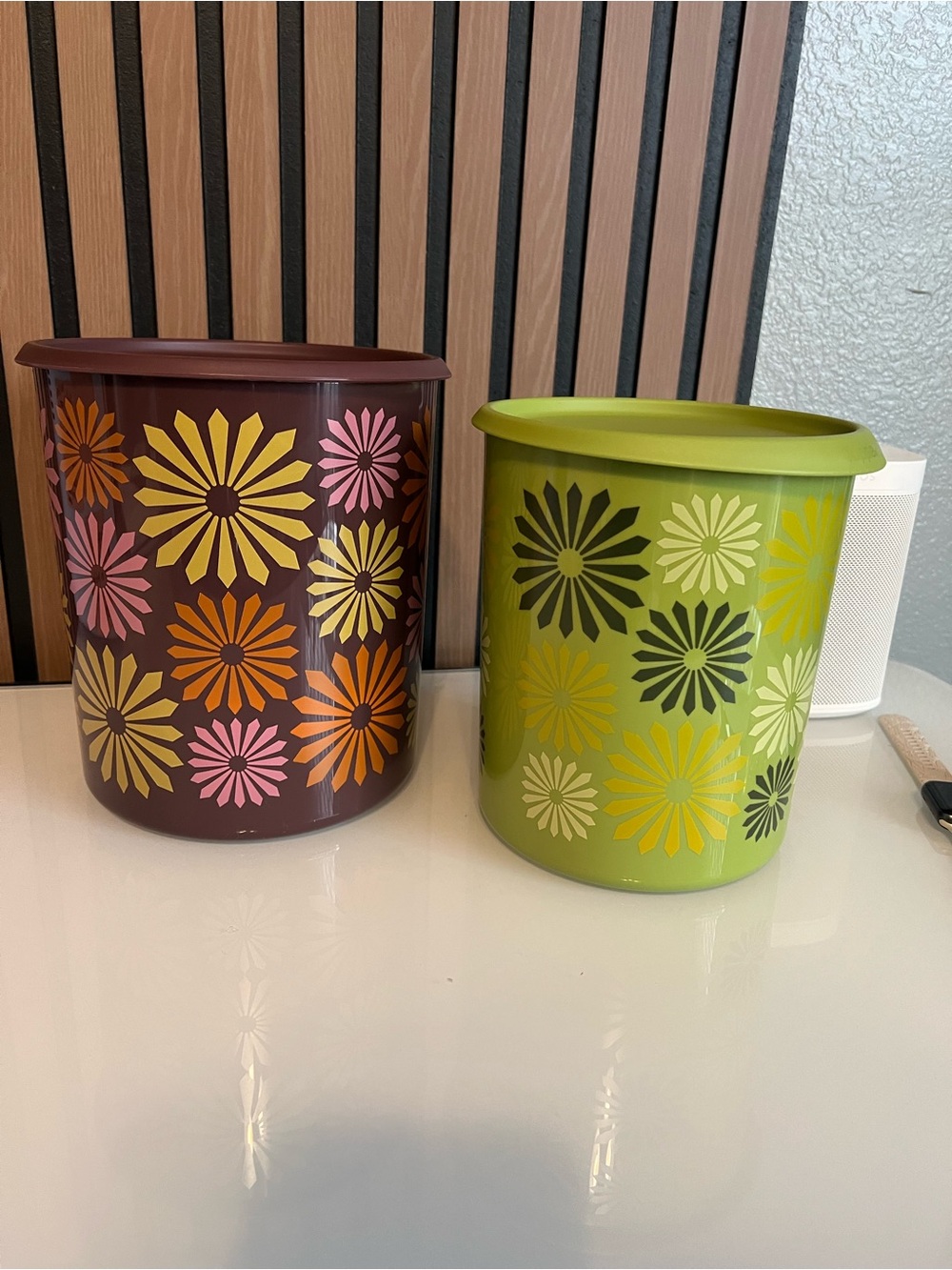 Tupperware Floral Waste Bins in Brown & Green